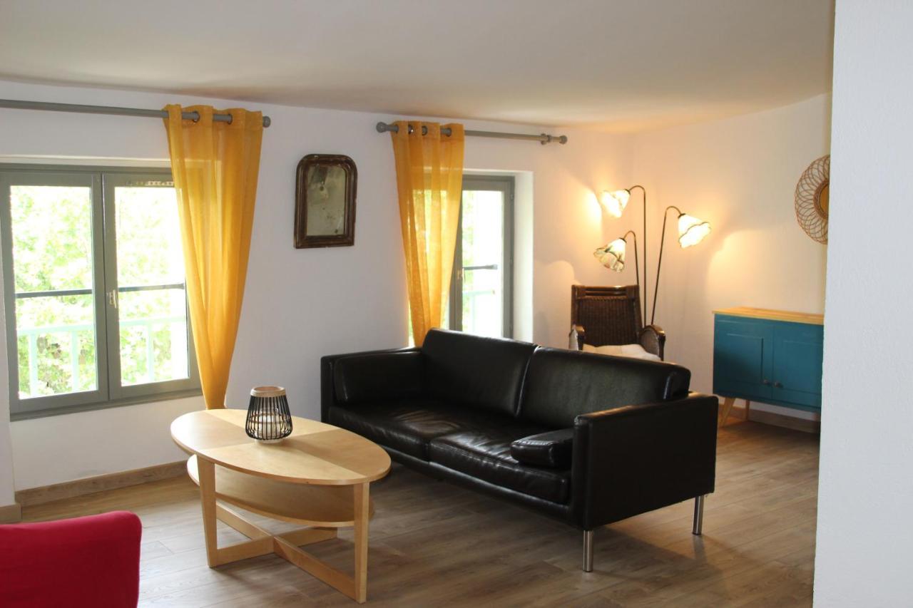 Appartement Le Gambetta Cotignac Exterior photo